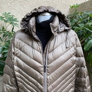 Metallic olive green Lands’ End 90% down jacket